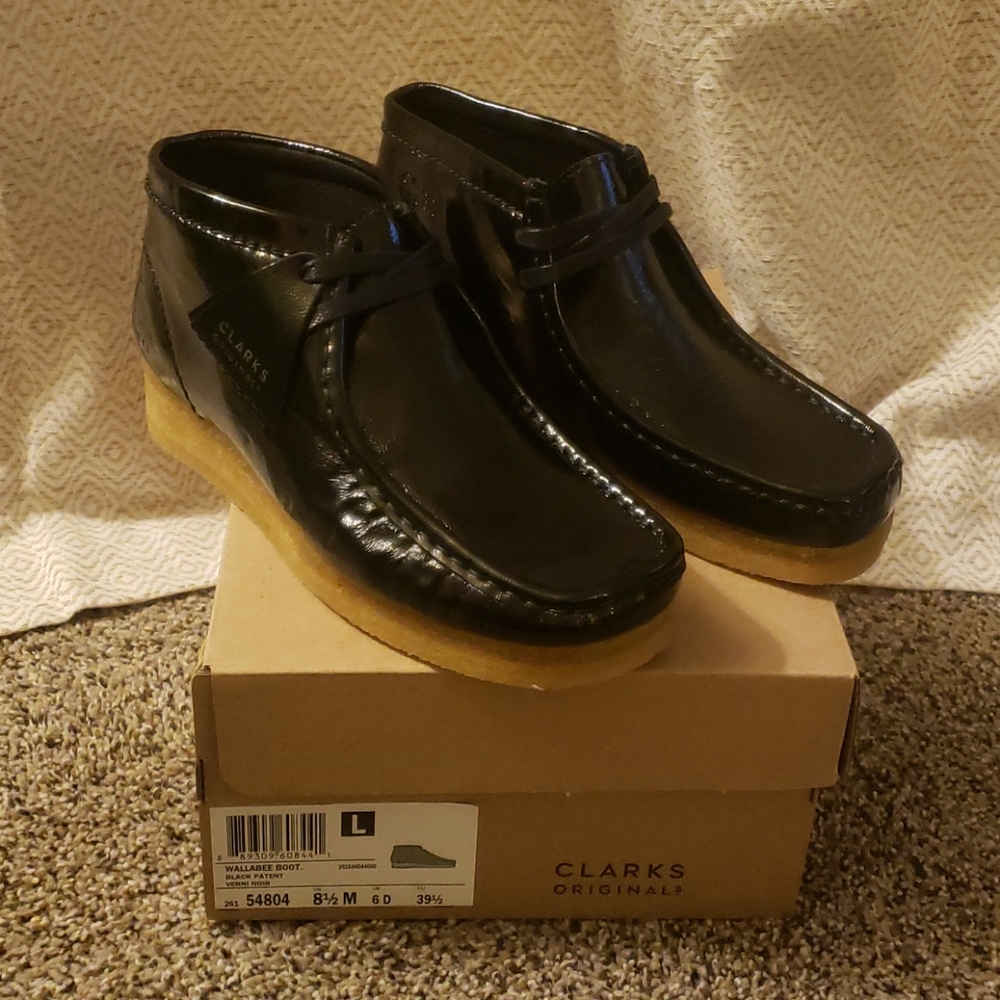 ⚡FLASH SALE⚡ Clarks Wallabee Boot Black Patent